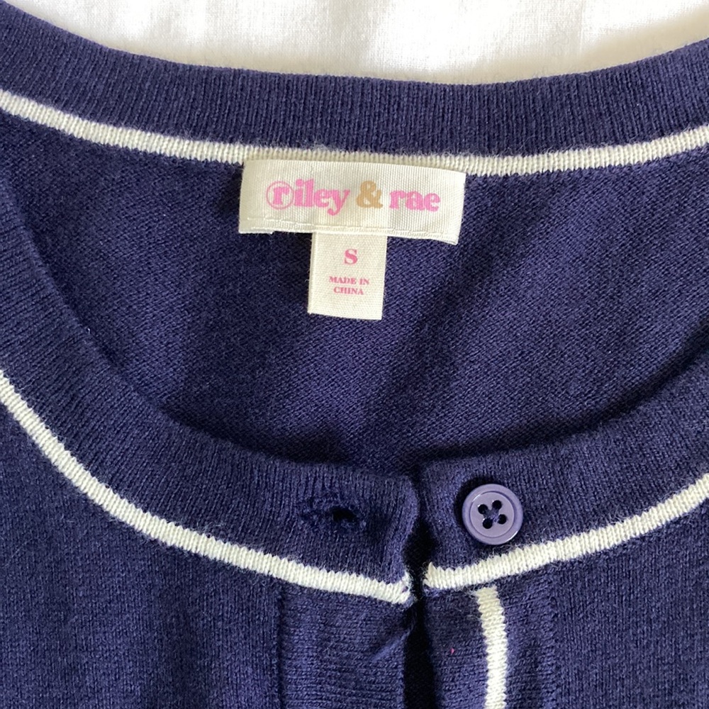 Riley & Rae cardigan - Picture 3 of 3